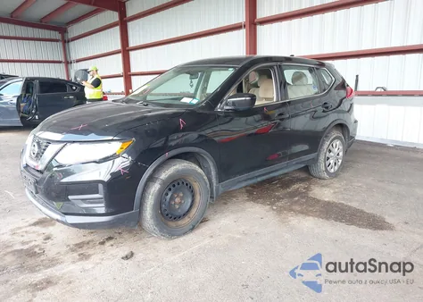 2017 Nissan Rogue S z USA, uszkodzony, nr VIN KNMAT2MVXHP539175